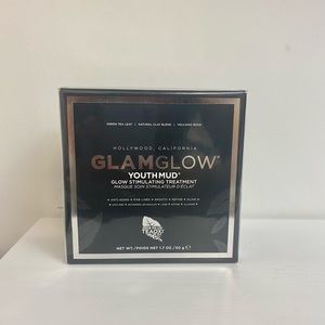 GlamGlow Youthmud